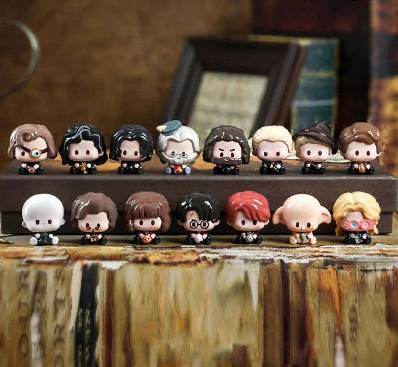 Hey Dolls Harry Potter Diagon Alley Day Trip Mini Blind Bag Figures